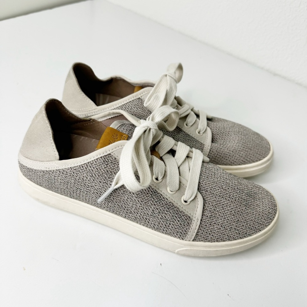 OluKai canvas lace up shoes 7
